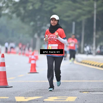 Runner Photo 7036135