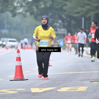 Runner Photo 7036152