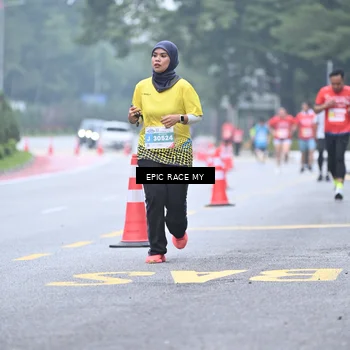 Runner Photo 7036157