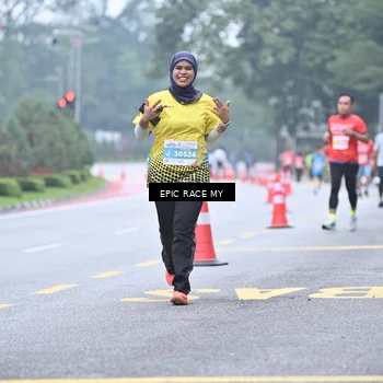 Runner Photo 7036159