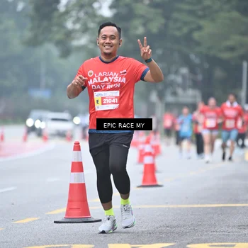 Runner Photo 7036177