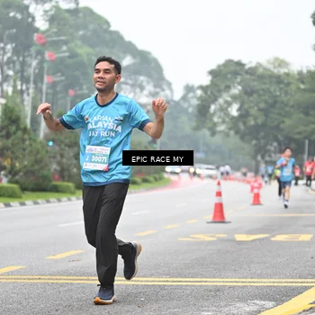 Runner Photo 7036220