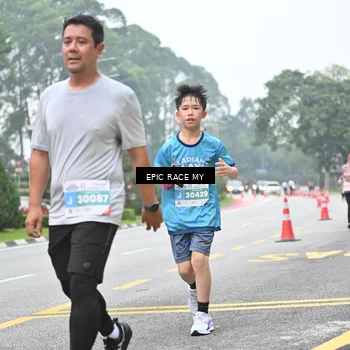 Runner Photo 7036252