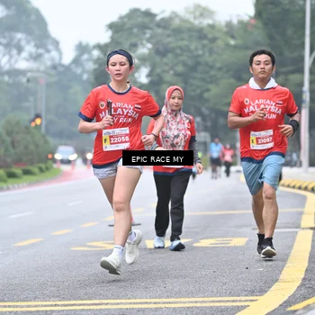 Runner Photo 7036277
