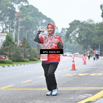Runner Photo 7036301