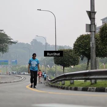 Runner Photo 7036317