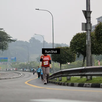 Runner Photo 7036328