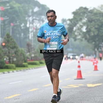 Runner Photo 7036369