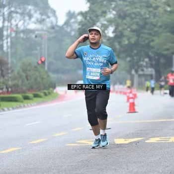 Runner Photo 7036427
