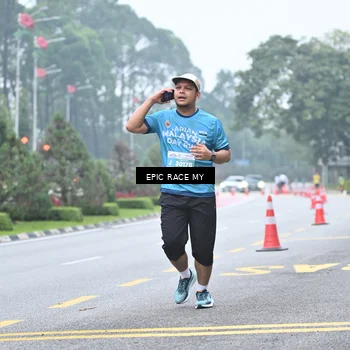 Runner Photo 7036437