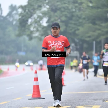 Runner Photo 7036450