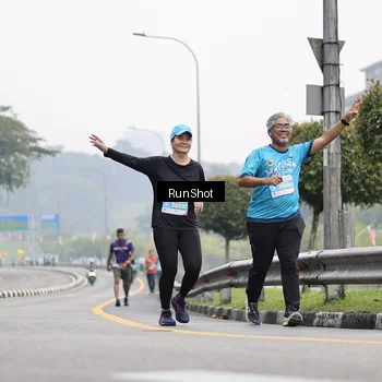 Runner Photo 7036458