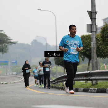 Runner Photo 7036510