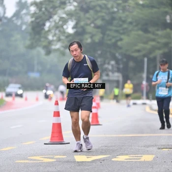 Runner Photo 7036526