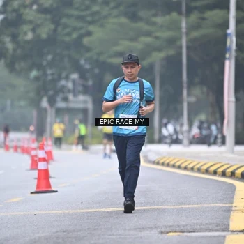 Runner Photo 7036527