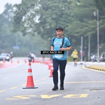 Runner Photo 7036541