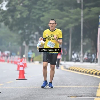 Runner Photo 7036548