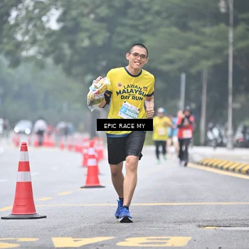 Runner Photo 7036559