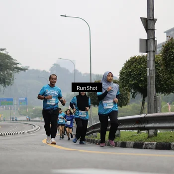 Runner Photo 7036566