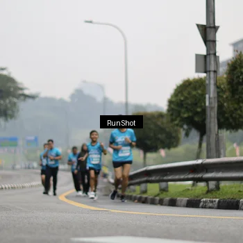 Runner Photo 7036572