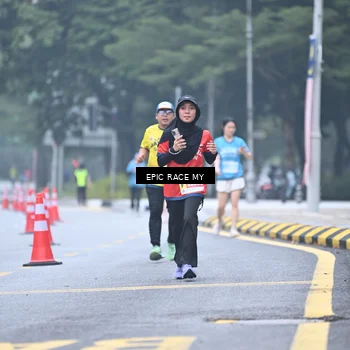 Runner Photo 7036586