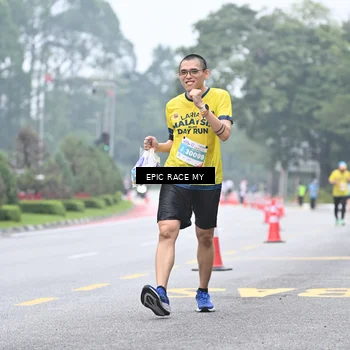 Runner Photo 7036597