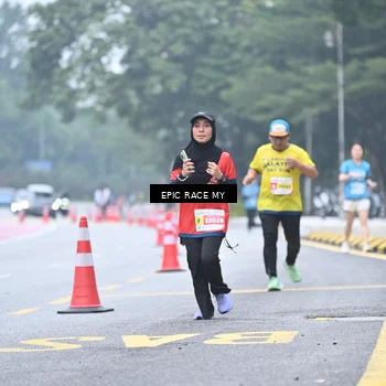 Runner Photo 7036604