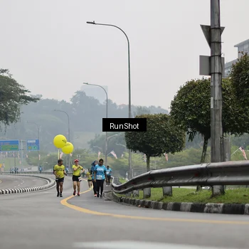 Runner Photo 7036606