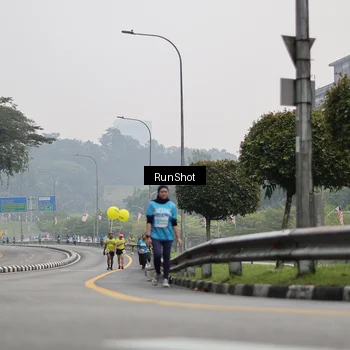 Runner Photo 7036608