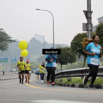Runner Photo 7036622
