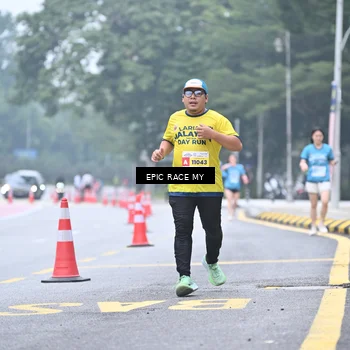 Runner Photo 7036631
