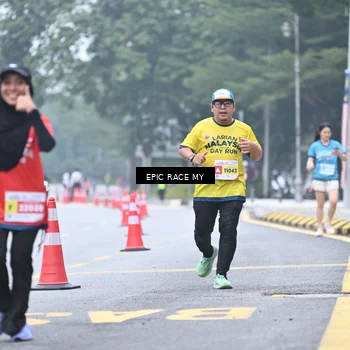 Runner Photo 7036633