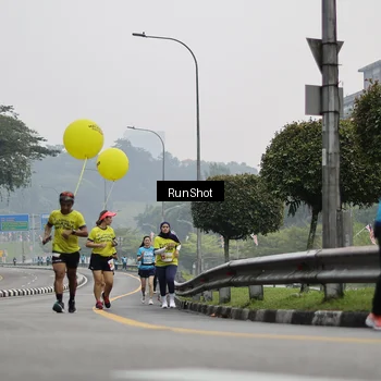 Runner Photo 7036634