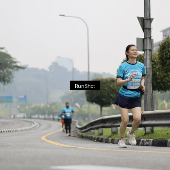 Runner Photo 7036639
