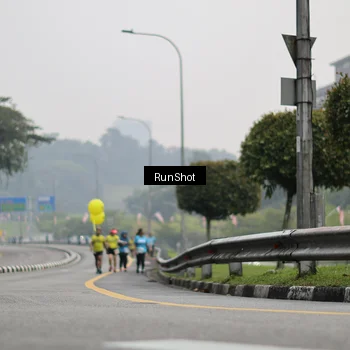 Runner Photo 7036644