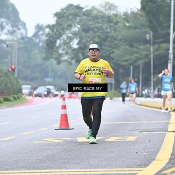 Runner Photo 7036646