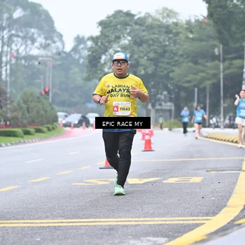 Runner Photo 7036647