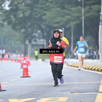 Runner Photo 7036681