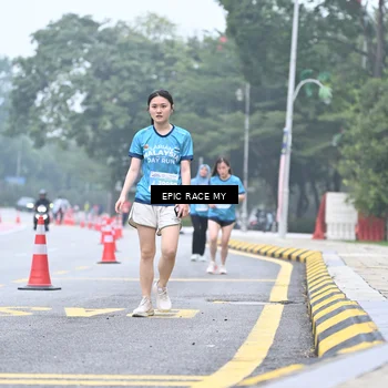 Runner Photo 7036692