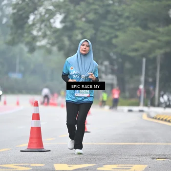 Runner Photo 7036763