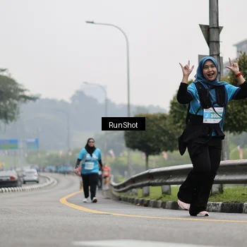 Runner Photo 7036764