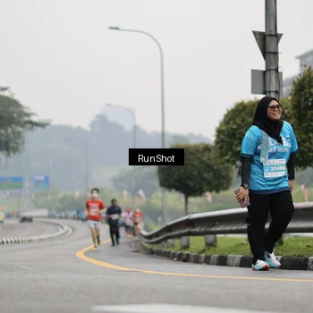 Runner Photo 7036768