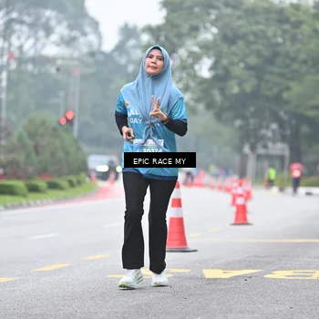 Runner Photo 7036771