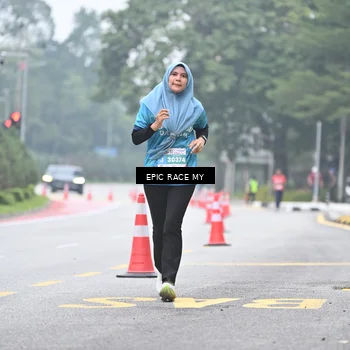 Runner Photo 7036789