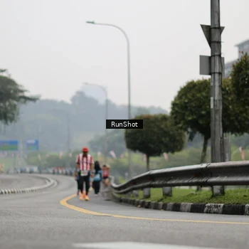 Runner Photo 7036802