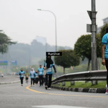 Runner Photo 7036826