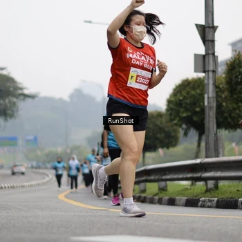 Runner Photo 7036827