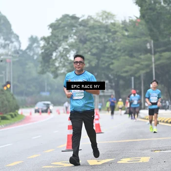 Runner Photo 7036829