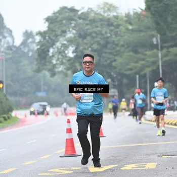 Runner Photo 7036830