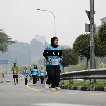 Runner Photo 7036836